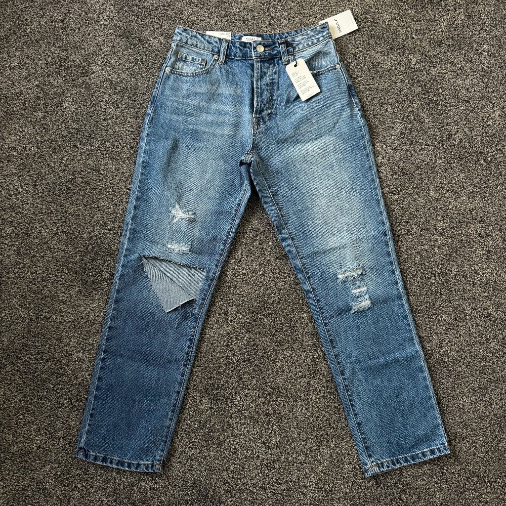 NWT Forever 21 Boyfriend Mid Rise Relaxed Fit Slim Leg Jeans Size 26